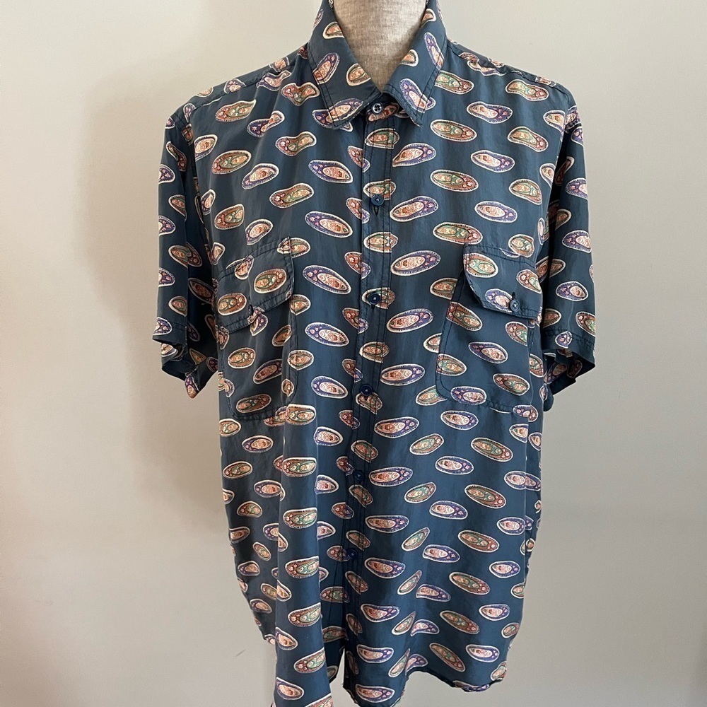 Unknown brand 100% silk size Large